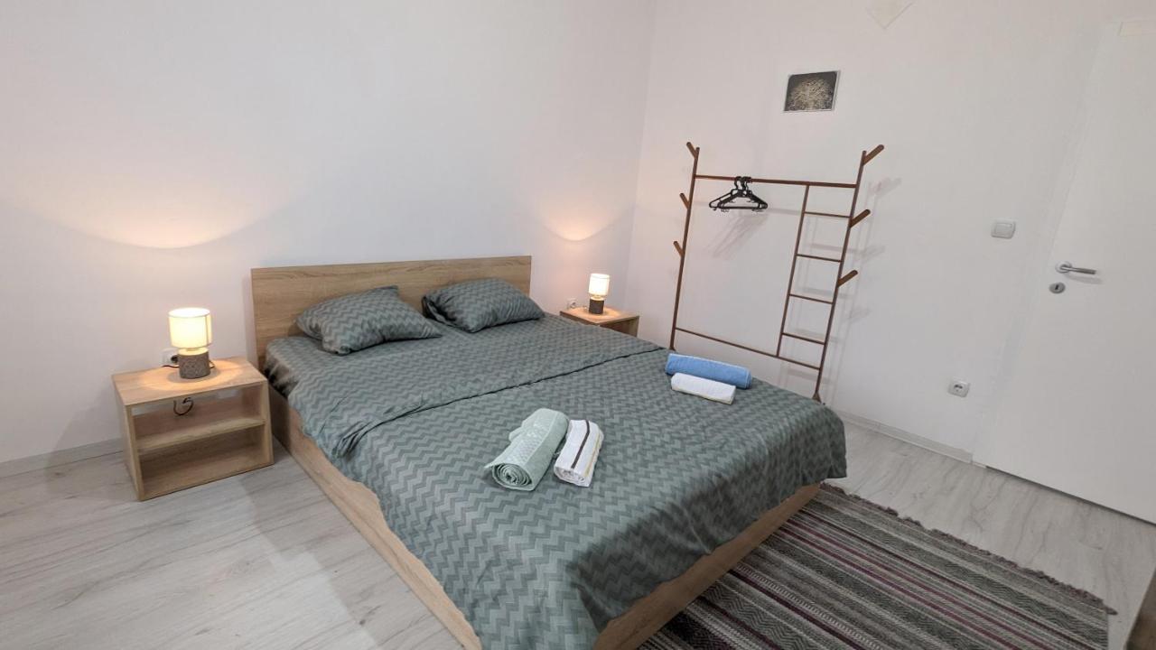 Main Square Apartment - Skopje Extérieur photo